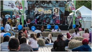 Una tarde de pícnic y blues en la estación Estadio