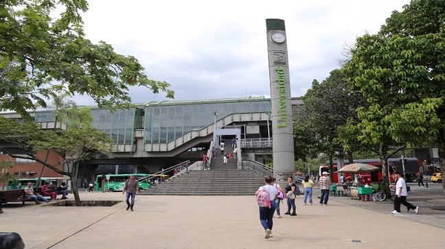 El Metro y la UdeA proponen un viaje por «Los mandamientos del ciudadano»