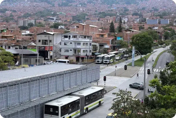 linea-1-buses-parada-hospital